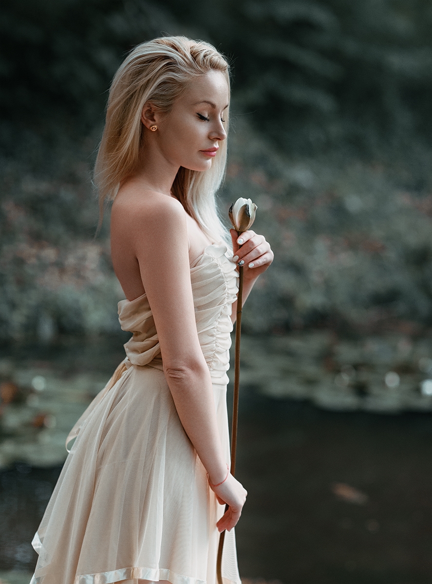 M 04 1200px